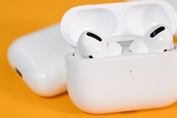 Apple cuts AirPods production by over a quarter | AppleInsider