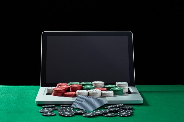 The Online Poker Red Flags to Avoid